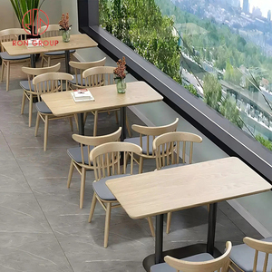 Juego de Muebles Modernos para Restaurante, Mesas Cuadradas de Madera con Sillas de Madera con Respaldo de Listones Verticales y Sofá de Cuero Azul para Cafetería - Product Image 3