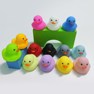 Hot Multicolor PVC nhựa nhỏ Ducky ánh sáng màu squeak bé tắm đồ chơi số lượng lớn nhỏ màu vàng màu hồng màu xanh đen cao su vịt - Product Image 3
