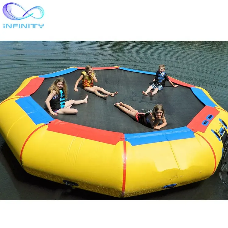 लोकप्रिय Inflatable अस्थायी पानी कूद बिस्तर समुद्र के पानी पार्क पीवीसी inflatable अस्थायी trampoline seadoo पानी trampoline