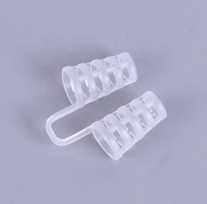 ที่หนีบจมูกป้องกันการกรนอุปกรณ์ขยายจมูกวัสดุซิลิโคนเกรดทางการแพทย์ - Product Image 1
