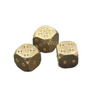 Dado quadrato in ottone lucidato fatto a mano, regalo creativo e ornamento per attività di Mahjong, accessori in metallo massiccio per bar - Product Image 5