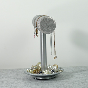 Nuevo producto transfronterizo: Expositor sencillo de tela plateada <span class=keywords><strong>Grite</strong></span> para pulseras, joyas y relojes - Product Image 3