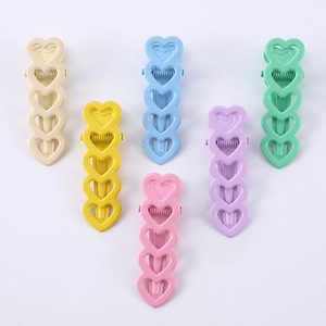 Pince à cheveux en forme de cœur, 6 cm, design à 5 cœurs, pince BB pour filles, épingle à cheveux pour enfants, usage quotidien - Product Image 1