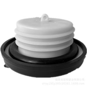 Poignée de bouchon de réservoir de carburant John Deere 78 en polyoxyméthylène noir, ajustement universel - Product Image 2