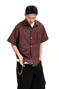 <span class=keywords><strong>Chemise</strong></span> pour homme à manches courtes, coupe ample, style vintage, en mélange polyester/coton anti-rétrécissement 160 g/m², à <span class=keywords><strong>carreaux</strong></span> rouges <span class=keywords><strong>et</strong></span> bleus, avec logo personnalisé OEM - Product Image 5