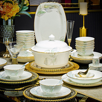 Service de vaisselle en porcelaine fine style chinois, vaisselle de luxe, vaisselle de table, vente chaude, bols et assiettes, ensembles de vaisselle nordique à bord doré
