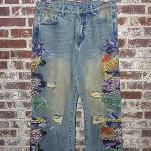 Jeans de Hombre Personalizados de Lujo, Estilo Vintage Lavado, con Estampado a Color y Pedrería, Estilo Urbano de Pierna Ancha, Personalizables - Product Image 3