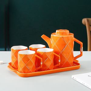 Patrón de diamante promocional 6 piezas Juego de té de cerámica Olla y Taza de cerámica con bandeja - Product Image 4