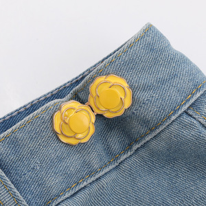 Réducteur de taille réglable, clip de serrage à fleurs de camélia pour un ajustement parfait, fixe la taille lâche sans <span class=keywords><strong>couture</strong></span> pour les jeans - Product Image 3