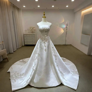 Robe de mariée sans bretelles en satin ornée de dentelle florale moderne et de cristaux pour femme, livraison directe Lsjj24 - Product Image 1