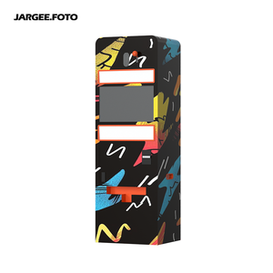 Photomaton vertical compact noir avec caméra pour le style de rue, les magasins de détail, les kiosques en libre-service, résolution 2K/4K - Product Image 3