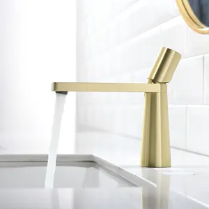 خلاط مياه مثبت في سطح الحمام من Ares Idealex بخصم رائع، صنبور حمام ذهبي Griferia
