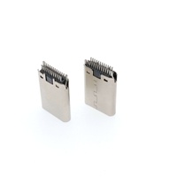 Conector USB Tipo-C Macho de 90 Grados Vertical para Montaje en Superficie, Modelo UA-10200DCG