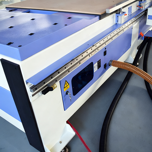 Máquina CNC para Ensamblaje de Madera Jinan Mosencnc, Máquina Pequeña para Procesamiento de Madera, Router CNC para Madera - Product Image 4