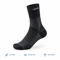 Schwarze Öko-Faser-Socken Textur Natürlicher Sitz Inhalt Transparenz Pflegeanleitung Verstärkte Stresszonen Chargenkontrolle Strickware