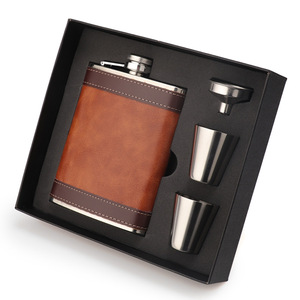Juego de Cajas de Regalo con Frascos de Acero Inoxidable Grabados Personalizados de 6oz, 7oz y 8oz para Damas de Honor, Padrinos de Boda - Product Image 4