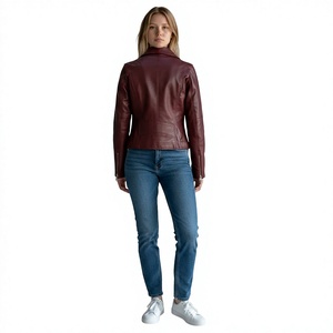 Chaqueta de motociclista de cuero genuino color borgoña para mujer, de manga corta, con cremallera asimétrica y cuello vuelto, de cuero genuino. - Product Image 5