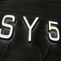 Letras de Canal Acrílicas 3D Iluminadas con LED Personalizadas - Alimentación por Adaptador para Uso en Interiores/Exteriores, Letreros para Hogares, Centros Comerciales y Empresas