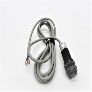 XUB-J083135 Neuer Original-Lagerbestand Industrielle Automatisierung PLC Programmiersteuerung - Product Image 1