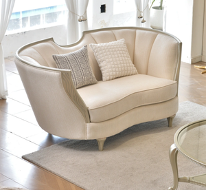 Sofá de Cuero y Madera Maciza Tallada de Estilo Europeo Clásico, de Lujo y Alta Calidad, Diseño 2026, para Sala de Estar - Product Image 3