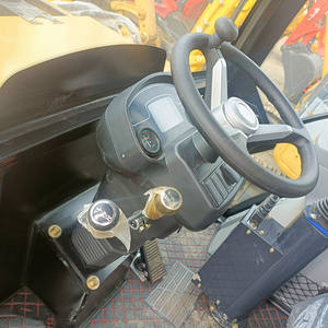 Chargeuses-pelleteuses d'occasion CAT 420F2 avec moteur Cat, en bon état de fonctionnement, provenant du Japon, à bon prix - Product Image 6