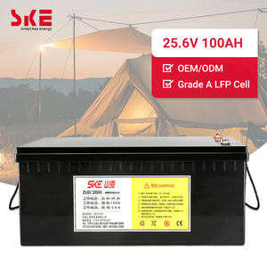 Paquete de Baterías Recargables de Iones de Litio SKE, 2000 Ciclos de Descarga Profunda, Batería LiFePO4 de 25.6V 100Ah, Carcasa de Estado Sólido ABS, 3 Años de Garantía - Product Image 1