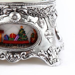 الأكثر مبيعًا مشهد كرة كريستال إبداعية بأضواء عيد الميلاد ثلج بورسلين بارد كرة ثلج كبيرة مع موسيقى حساسة - Product Image 5