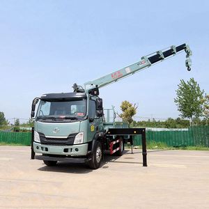 รถบรรทุกติดเครน Liuzhou Chenglong L3 4*2 พร้อมเครน Changxing 8 ตัน ยกของได้มั่นคงและเชื่อถือได้ - Product Image 6