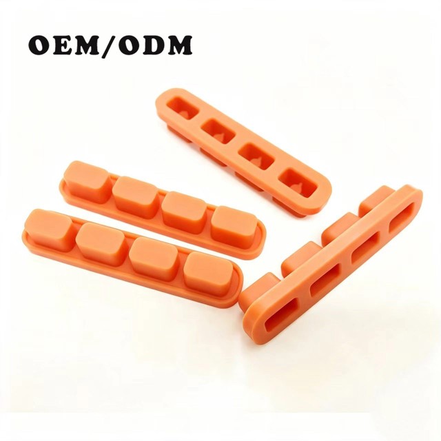 Custom 4 Key Silicone Rubber Keypad Conductive Silicone Button Pad for Instrument Control Panel