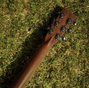 Guitarra Acústica Cutaway OO para Zurdos, Diseñada para Músicos Zurdos, con Fondo y Laterales de Caoba Maciza - Product Image 4