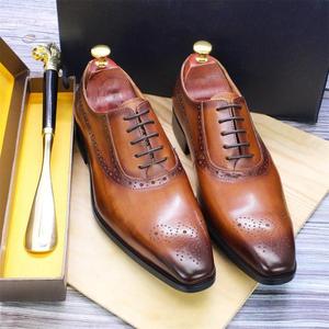 Nouvelles Chaussures Habillées en Cuir pour Hommes, Style Business Décontracté, Antidérapantes, Confortables, Faites à la Main, pour Mariage, Chaussures de Ville et Richelieu en Cuir pour Hommes - Product Image 1