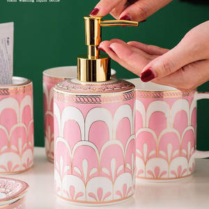 Distributeur de <span class=keywords><strong>savon</strong></span> <span class=keywords><strong>en</strong></span> céramique rose et or Art Déco - Décoration glamour pour salle de bain et pompe à lotion - Product Image 1