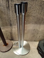 Barrières de haute qualité, contrôle de la foule, poteaux en acier, poteaux à ceinture rétractable