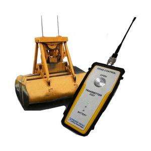 Peiner Smag EGF 60 Godet de préhension à corde simple avec radiocommande pour terminaux portuaires - Product Image 1
