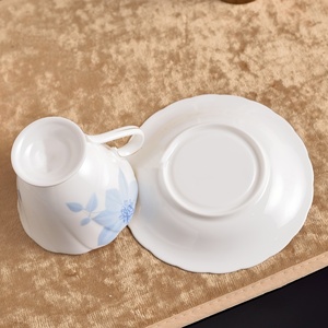 Tasse à café en porcelaine fine de style européen, luxe léger, pour le thé de l'après-midi, décoration maison et restaurant - Product Image 5