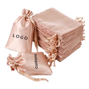 Sacs en satin rose à cordon pour cadeaux, bijoux et perruques, personnalisables avec logo, réutilisables, vente en gros - Product Image 1
