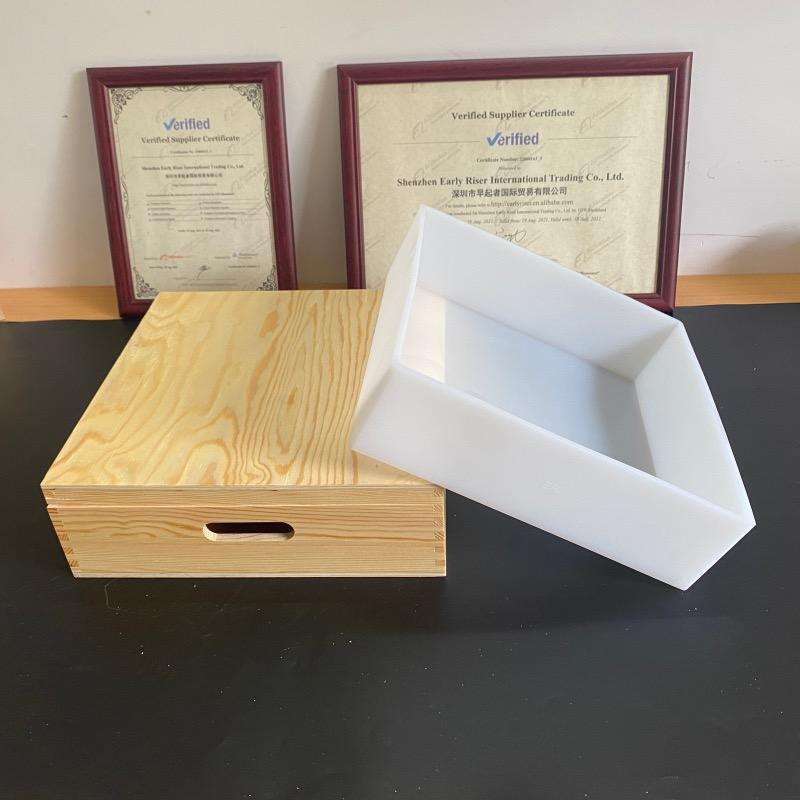 แม่พิมพ์ซิลิโคนและชุดกล่อง