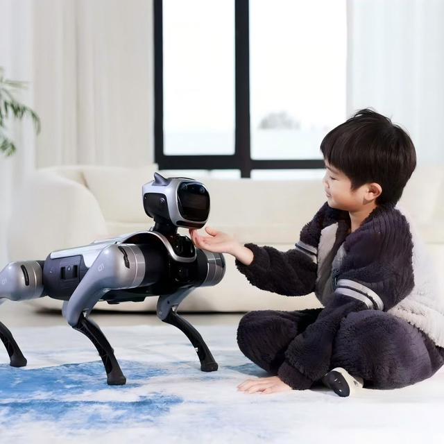 Magic Dog Four Legged Companion AI Intelligence Intelligent Robot Companion 8 Core CPU 4GB RAM