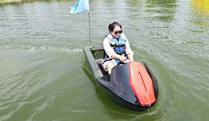 Kart électrique miniature personnalisé en PE, idéal pour les sports nautiques et les loisirs, pour usage domestique et résidentiel - Product Image 3