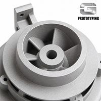 Échantillon de prototype d'impeller de turbine en alliage d'aluminium, imprimé en 3D par SLM de qualité industrielle, avec détails aérodynamiques complexes