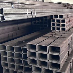 Vente du fabricant Q235B <span class=keywords><strong>Tube</strong></span> carré noir de grand <span class=keywords><strong>diamètre</strong></span> 40*40 Tuyau d'<span class=keywords><strong>acier</strong></span> rectangulaire à paroi épaisse en stock - Product Image 6
