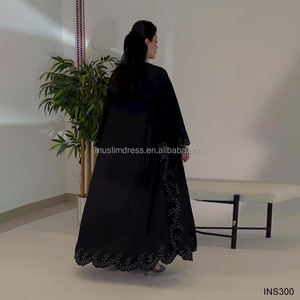 ชุดอาบายะห์หรูหราสไตล์โรแมนติกสำหรับผู้หญิง แบบเปิดประดับด้วยคริสตัลและมุก  เสื้อผ้าอิสลามสุภาพเรียบร้อย ผลิตจากโพลีเอสเตอร์ - Product Image 4