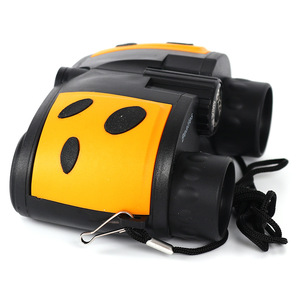 Ladybug Binoculars 4X Magnification Rubber Grip For Kids Nature Exploration Toy Age 5 7 Years Yellow Red - Product Image 3