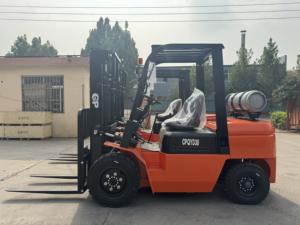 China produtor GP 5t Capacidade de carga duplo combustível gás/gasolina Empilhadeira com mastro de 2 estágios, altura do elevador 3m - Product Image 3