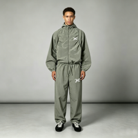 Ensemble de survêtement pour homme en nylon 100% avec logo personnalisé, veste coupe-vent à capuche en ripstop vert sauge, pantalon de jogging, deux pièces, streetwear