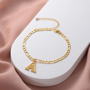 Tobillera Cubana Clásica de Acero Inoxidable con 26 Iniciales, Chapada en Oro, Joyería de Moda de Verano para Mujer, Venta al por Mayor - Product Image 4