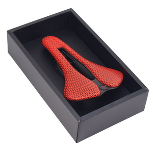 <span class=keywords><strong>Selle</strong></span> de vélo ultra-légère 146g imprimée en 3D en fibre de carbone pour hommes 250*150mm Design en nid d'abeille respirant - Product Image 4