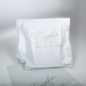 Sacs d'expédition en poly blanc recyclé avec logo personnalisé, enveloppe d'emballage, sac d'expédition avec fermeture autocollante - Product Image 3