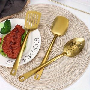 6-Piece Stainless Steel Kitchenware Set Gold-plated Round Soup Spoon Long Handle Service Ladle for Buffet Restaurant - Product Image 5