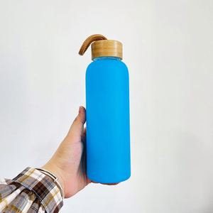 Bouteille d'eau en verre réutilisable de 20 oz, anti-fuite, avec couvercle en bambou, pour sublimation et personnalisation - Product Image 4